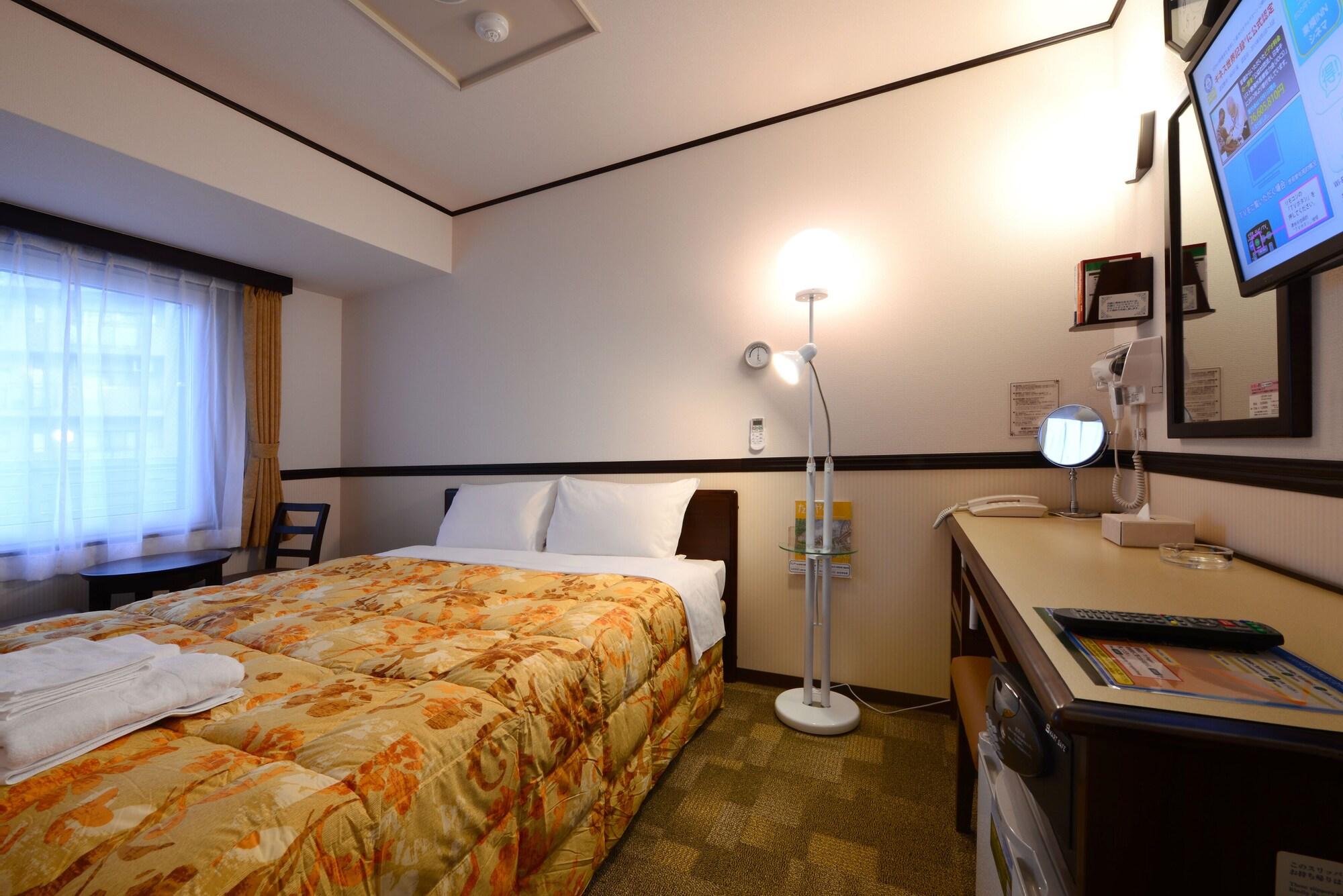 Toyoko Inn Okayama Eki Higashi Guchi Ngoại thất bức ảnh
